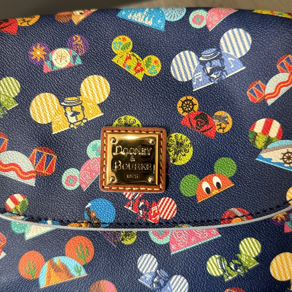 Dooney and Bourke Disney Hats Crossbody Purse NWT Blue - Picture 4 of 7